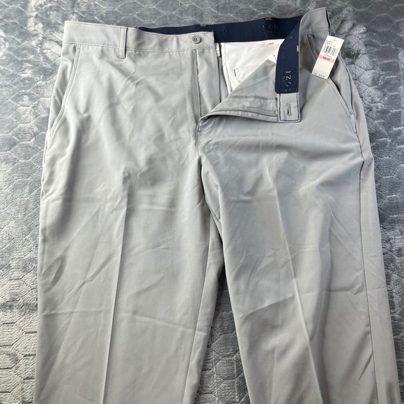 Izod Other - IZOD Golf Pants Mens 40x32 Gray Swing Flex Straight Fit Performance IZAGC08020
